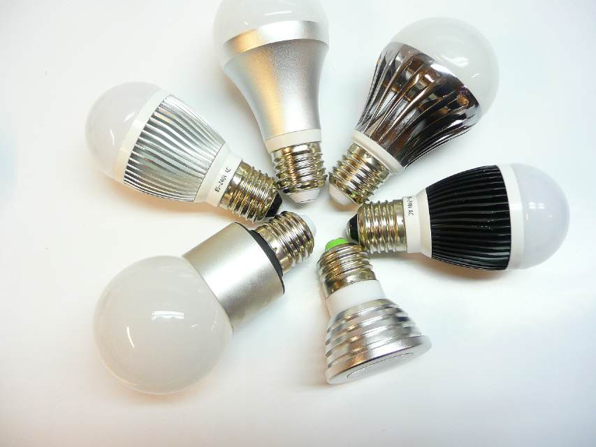 E27 LED